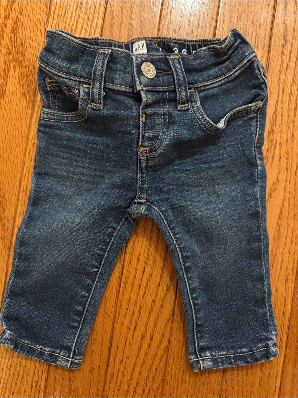 NWOT BABY GAP Blue Jeans